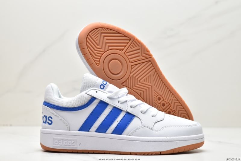 Adidas Sneakers